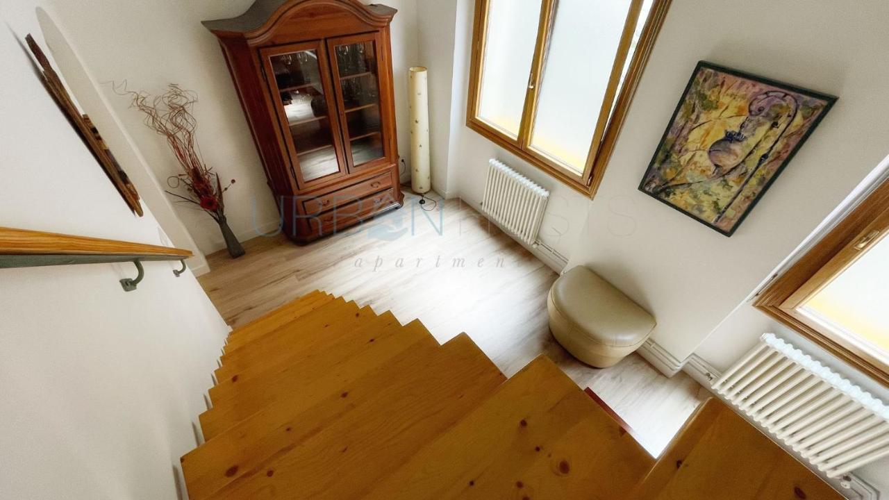 Vivienda Turistica Con Encanto Centrico, Wifi Y Patio Бильбао Экстерьер фото